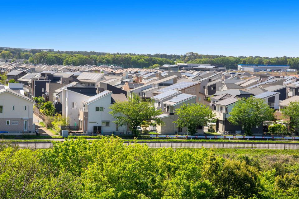 東京で資産価値と快適さを守るための外壁塗装が持つ多彩な役割と重要性